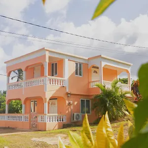 https://happy-nest-dominica.comcaribbean.com